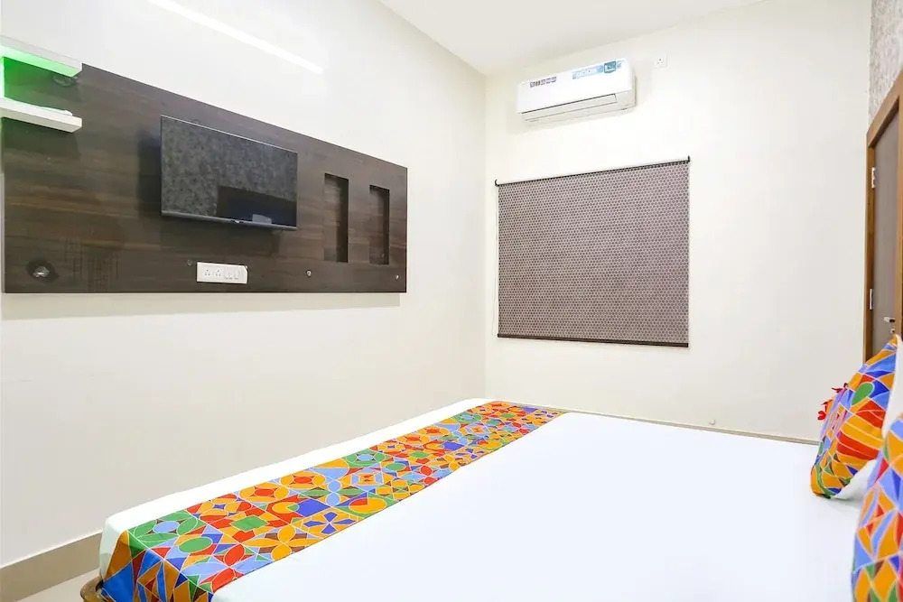 Fabexpress Aditya Guest House