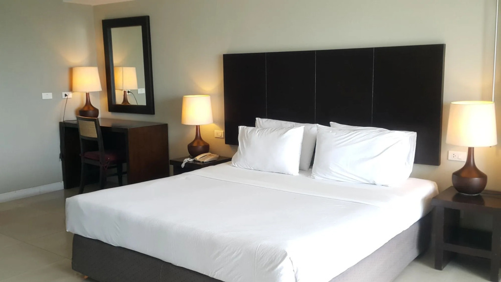 Summer Spring Hotel