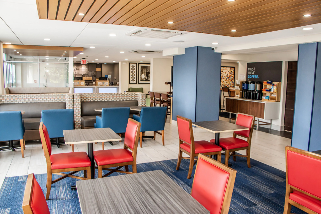 Holiday Inn Express - Allentown North by IHG