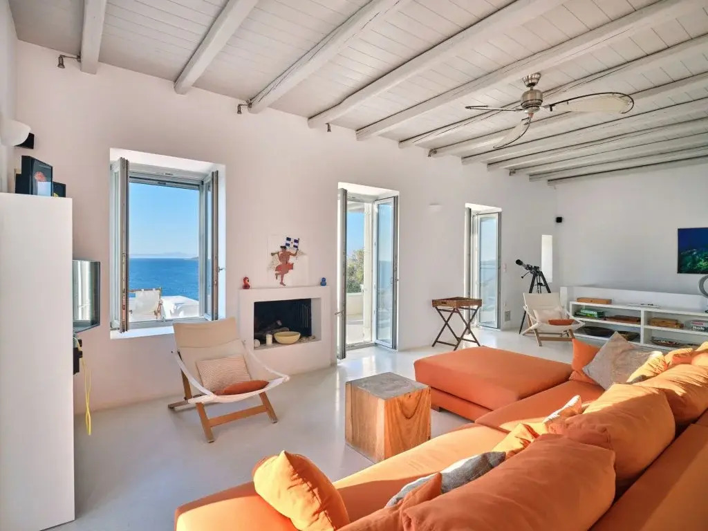 "Big Blue"Seafront Villa Naousa Paros