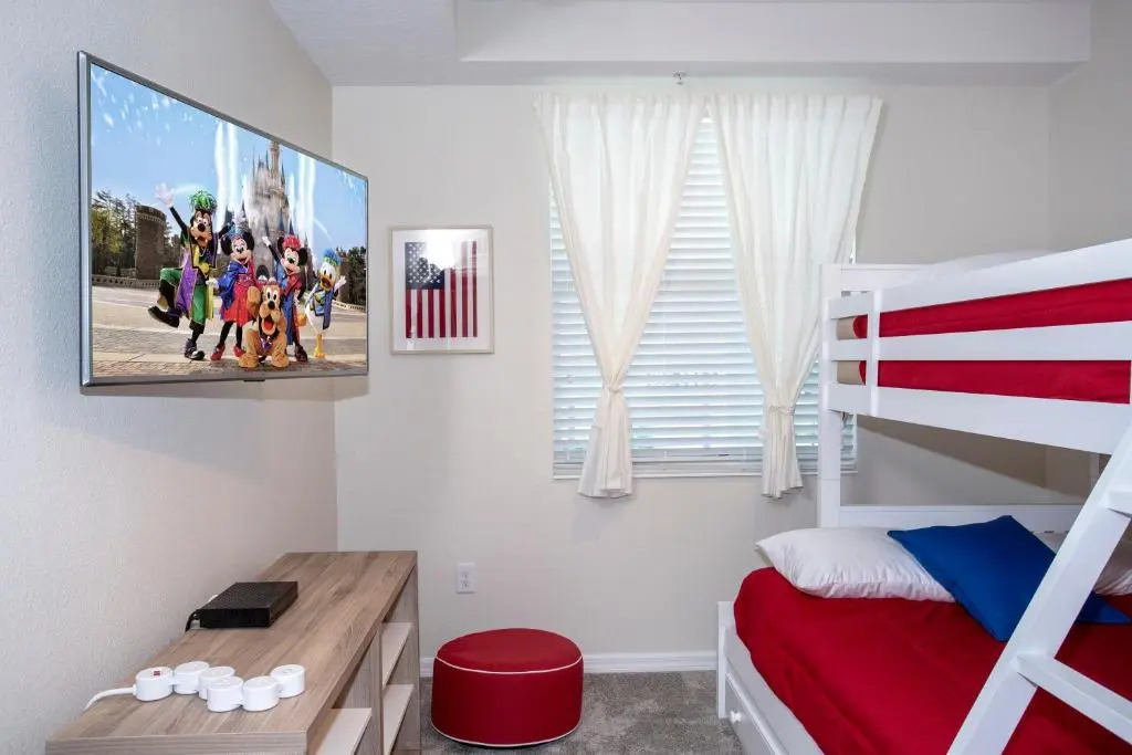 Gorgeous Two Bedroom Apto Close to Disney 306