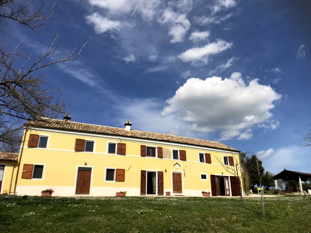 Ancient Farmhouse in Senigallia Near the Beach and the Historic Center