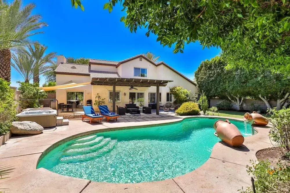 Private Oasis Pool