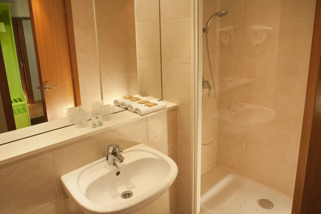 Travelodge BCN Cornella Fira
