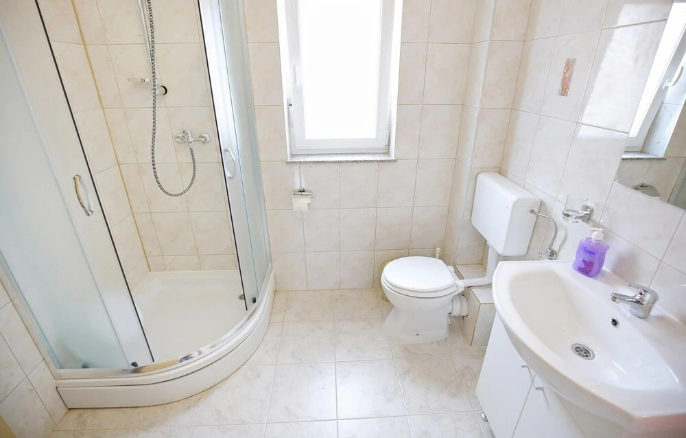 Beautiful Apartment in Sukosan With Wifi and 1 Bedrooms