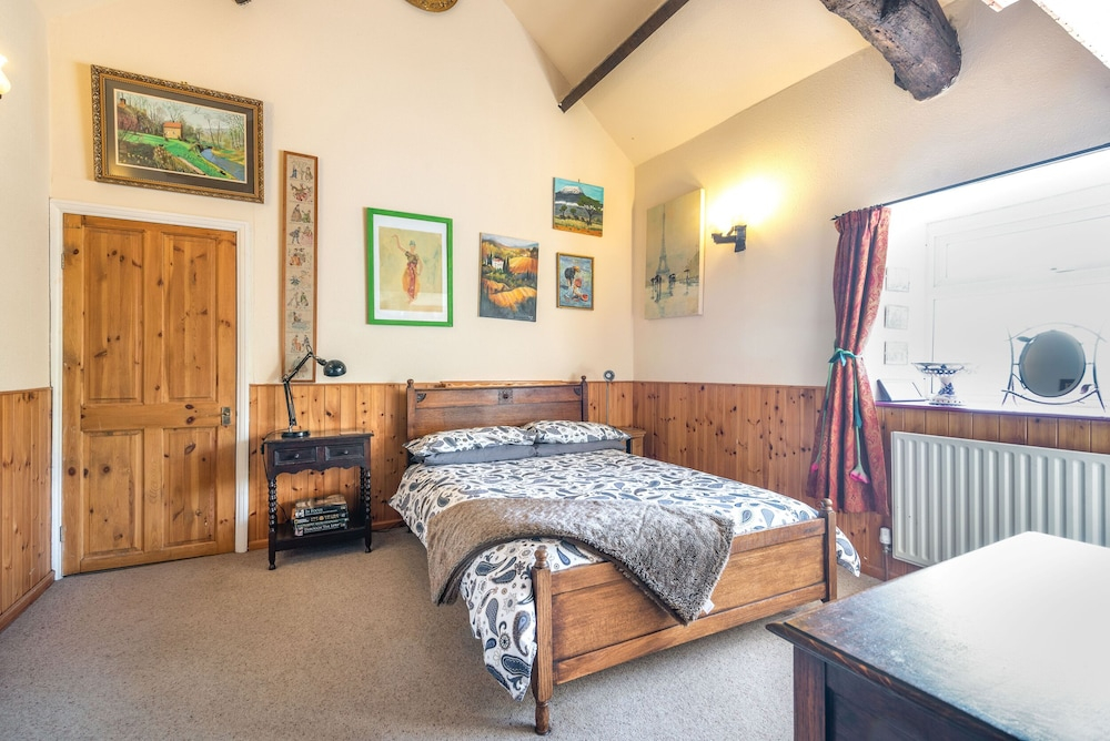 Pickle Cottage