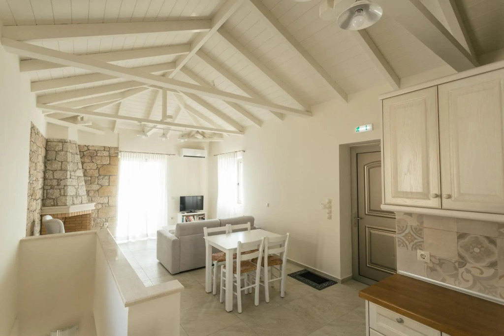 Tseralia Houses