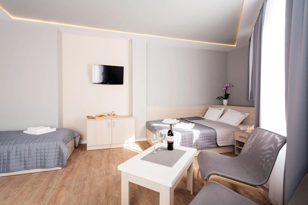 S12 Boutique Residence - by Hosty