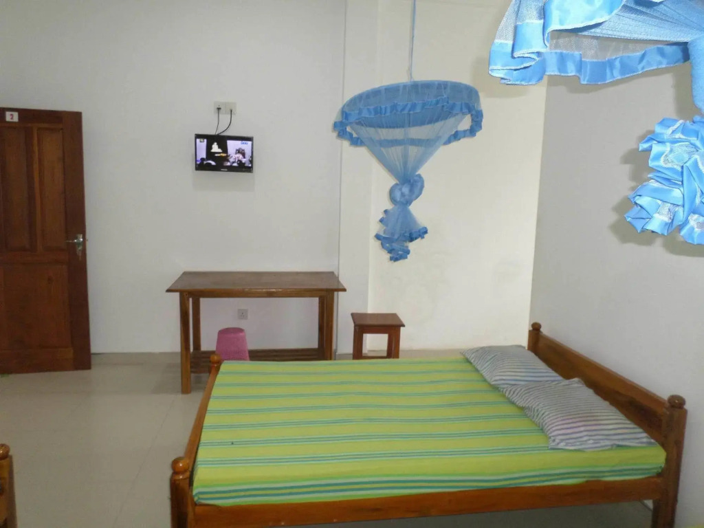 Rathna Holiday Resort