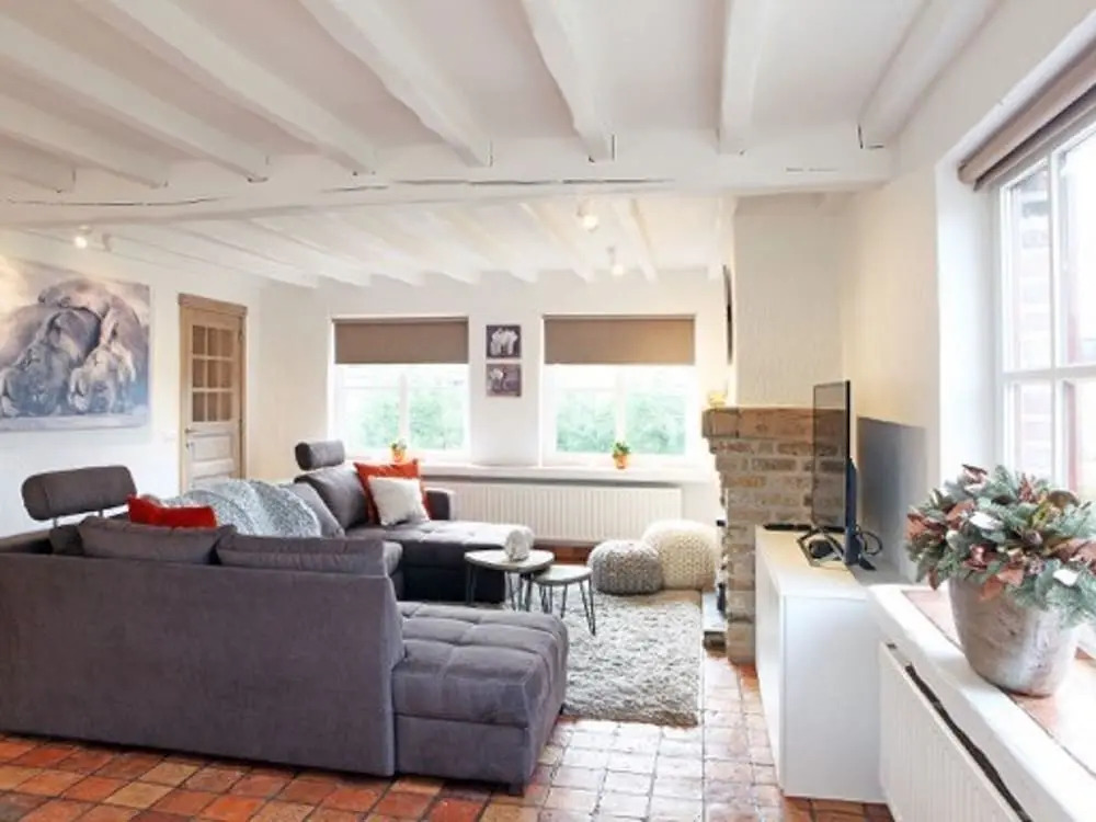 Atmospheric Holiday Home Situated in a Quiet Residential Area near Beach