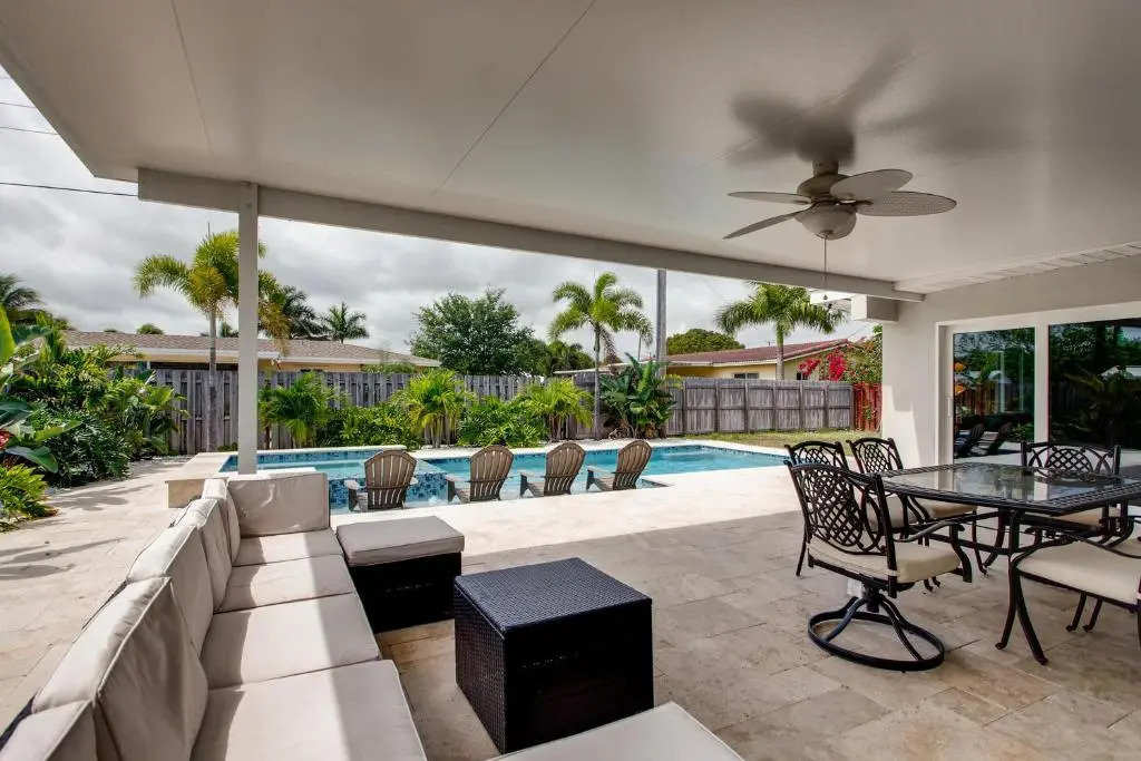Deerfield-Private Resort Style Home Mins To The Beach