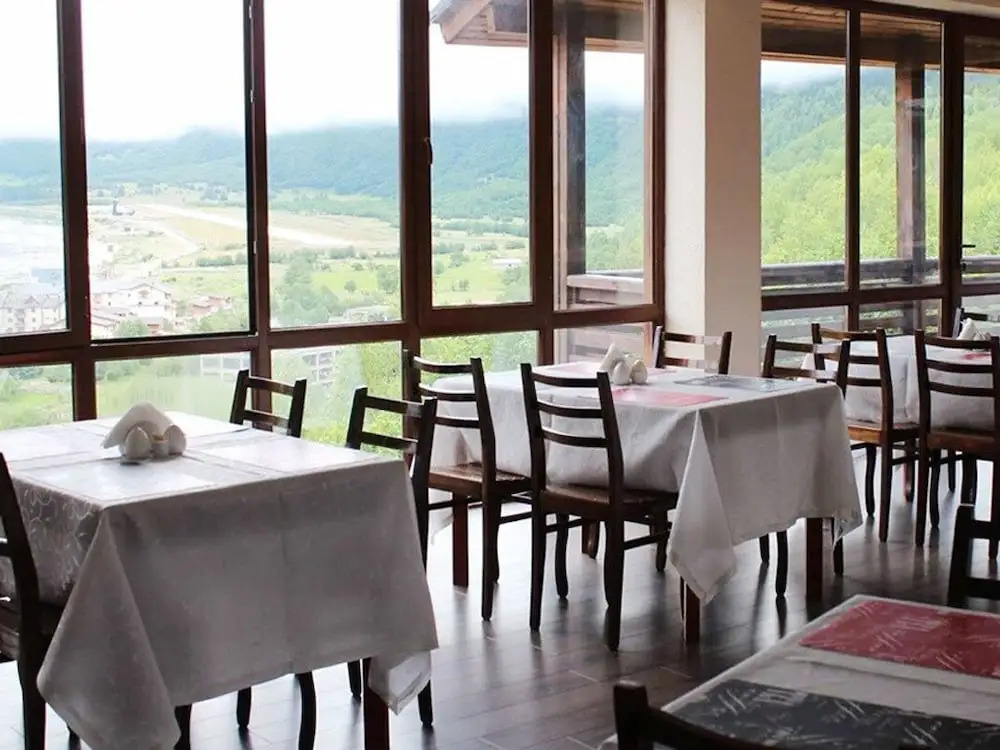Hotel Banguriani