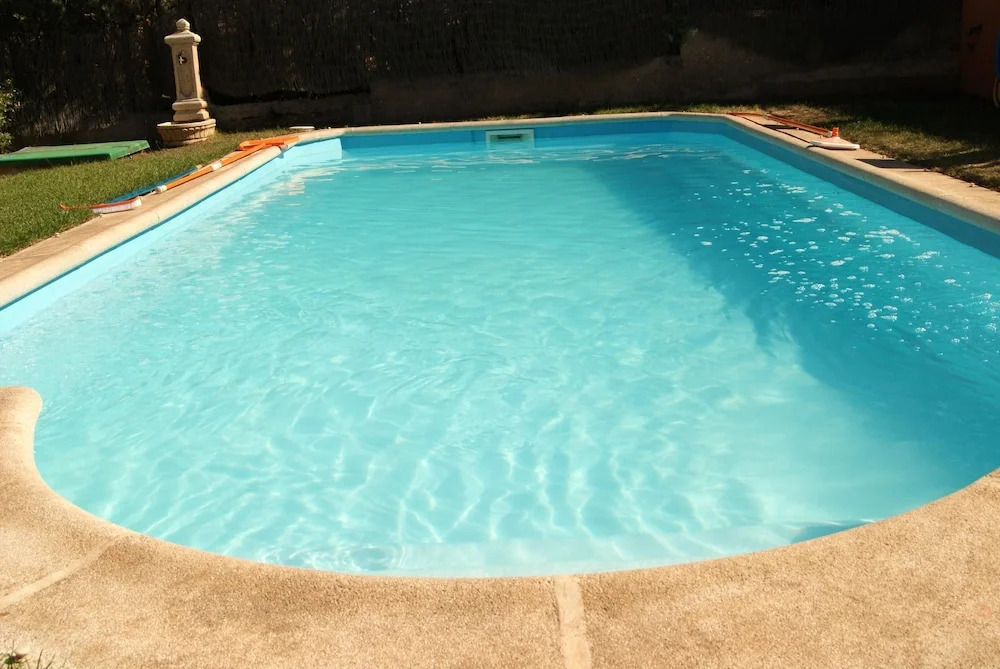 Villa With 6 Bedrooms in Cerezo de Mohernando, With Private Pool, Furnished Terrace and Wifi