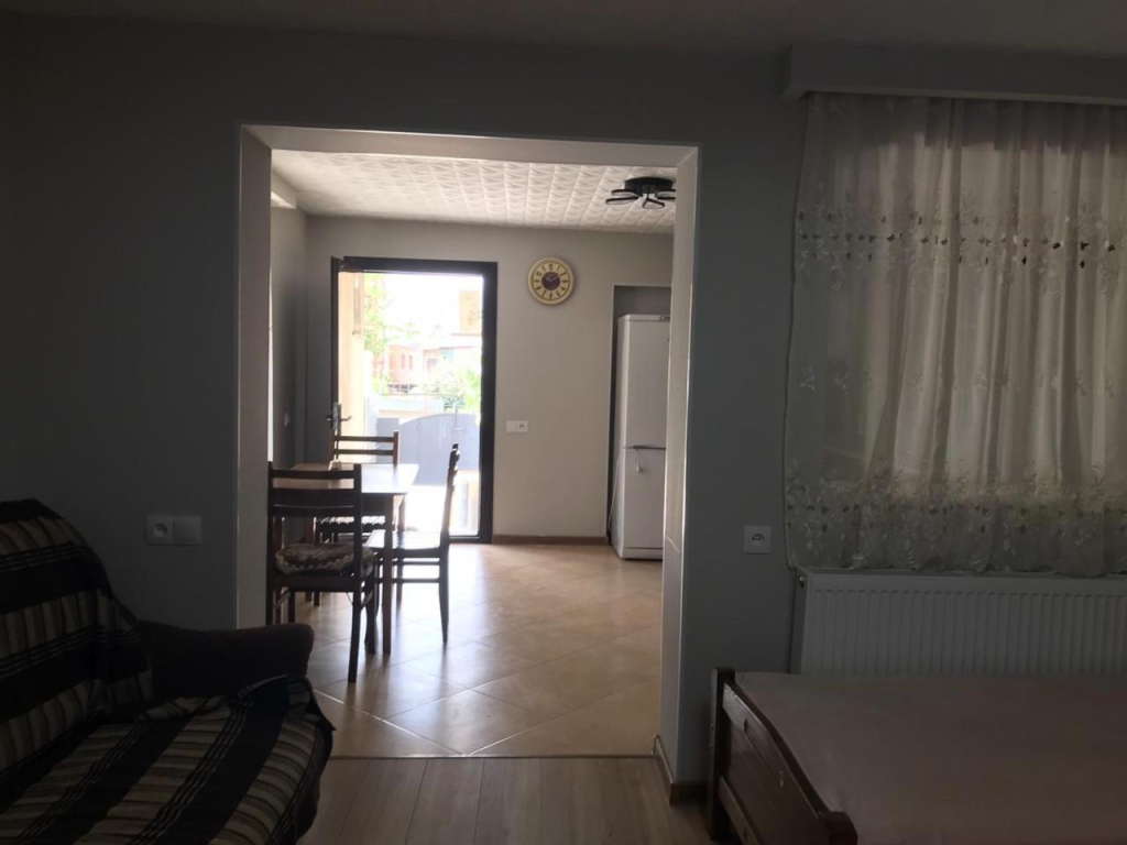 Guest House 35