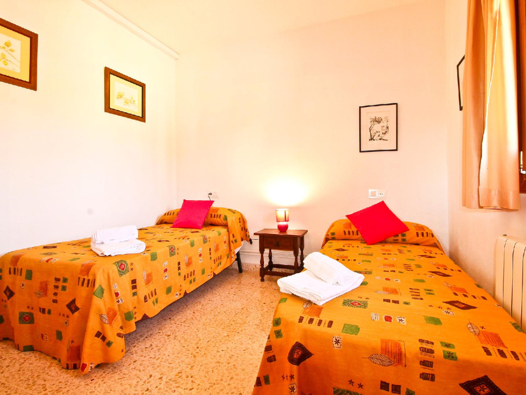 Can Alfaro - Three Bedroom