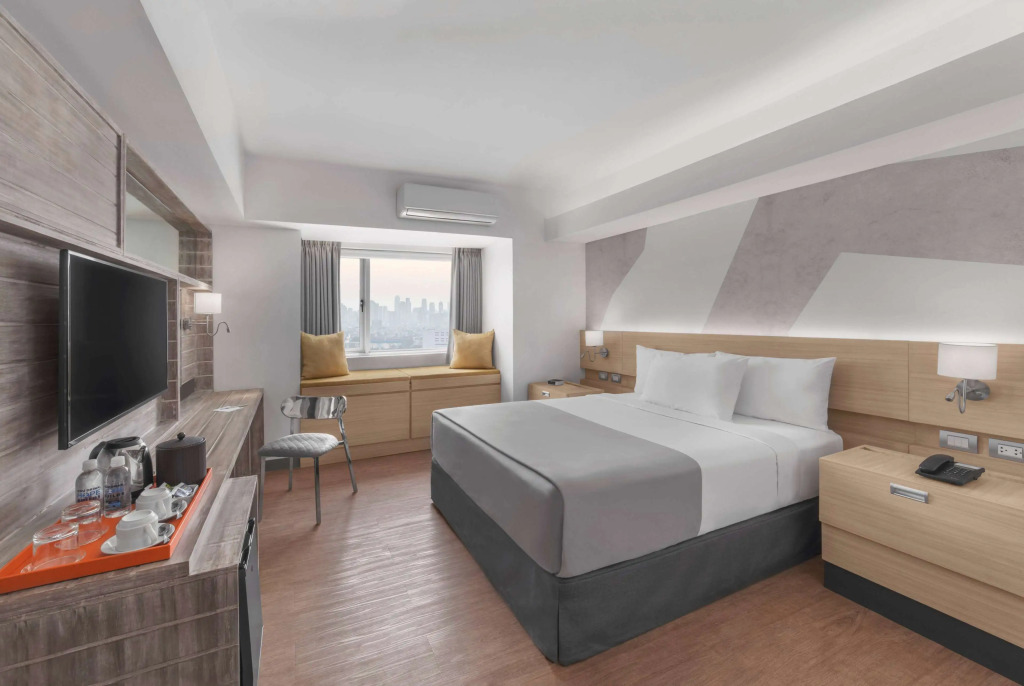 TRYP by Wyndham Mall of Asia Manila