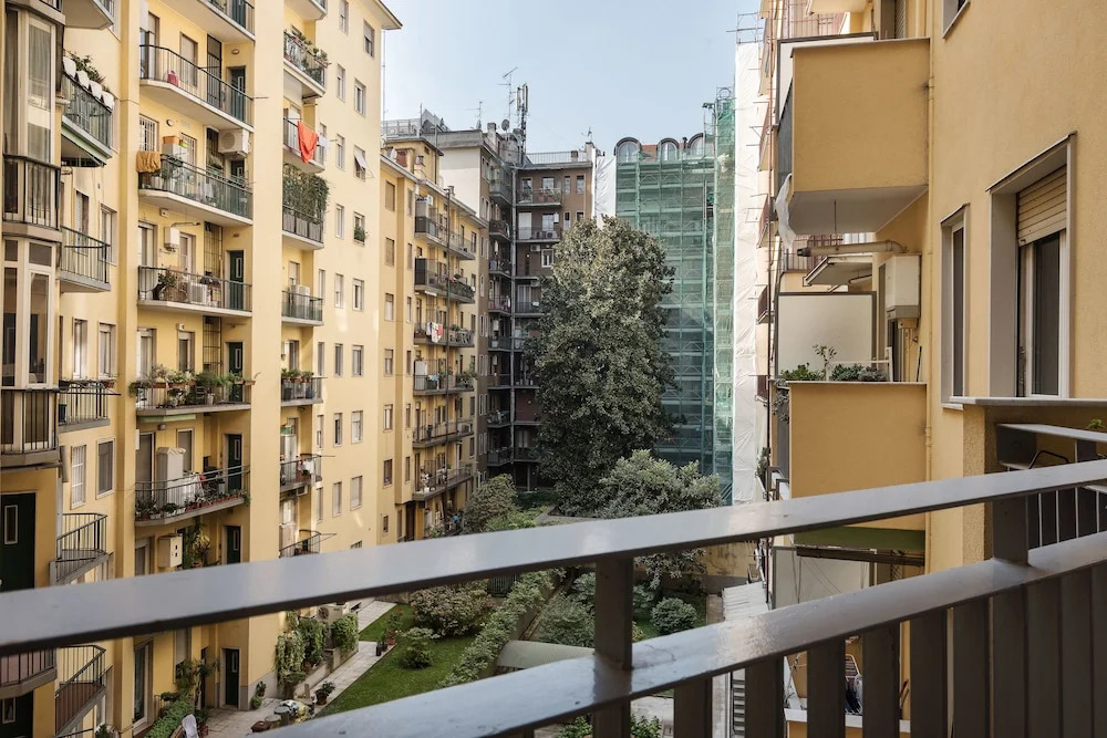 Rentopolis Monti 81 - City Life