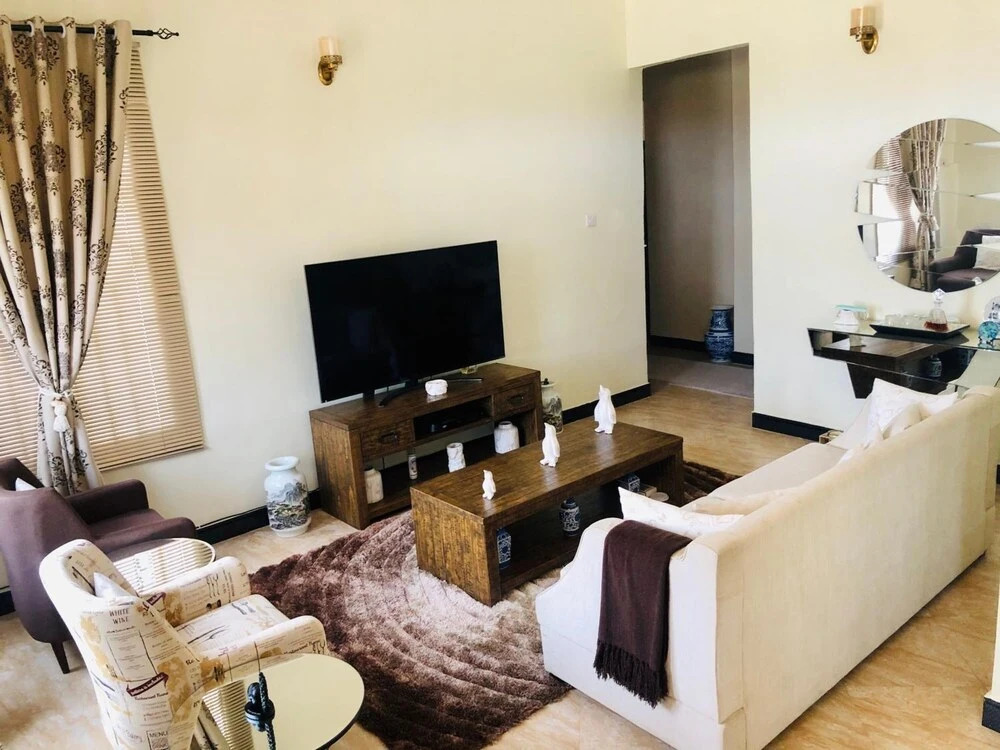 Kisasa Home