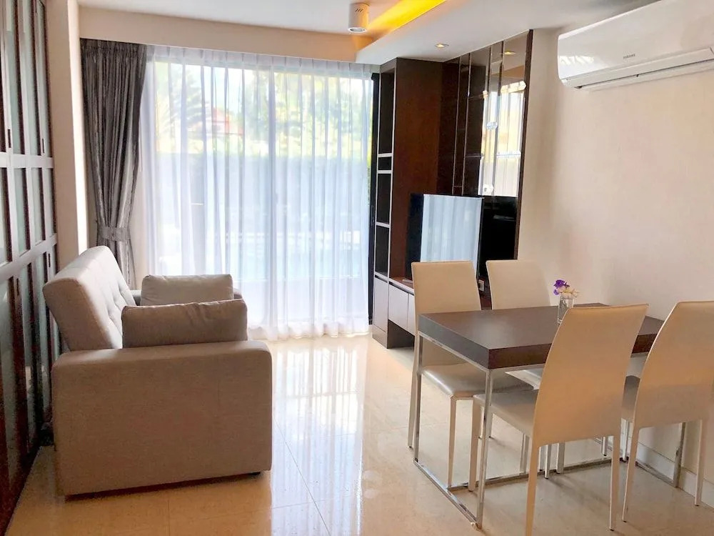 Aristo 1 Phuket by RESAVA