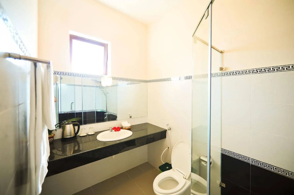 Four Oceans Beach Resort - Bon Bien Mui Ne