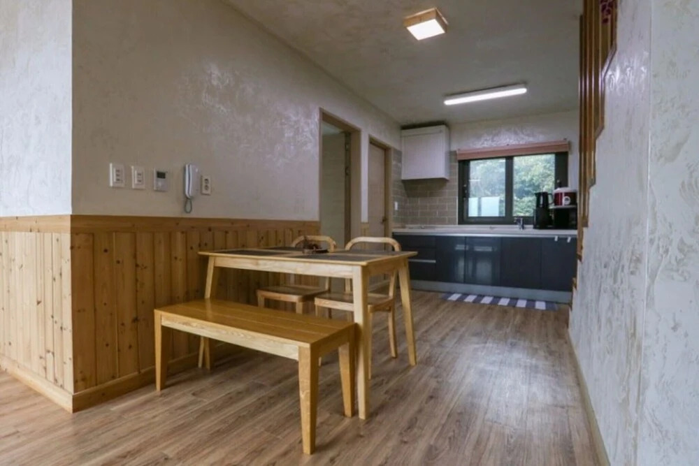 Seogwipo Day Stay House Pension