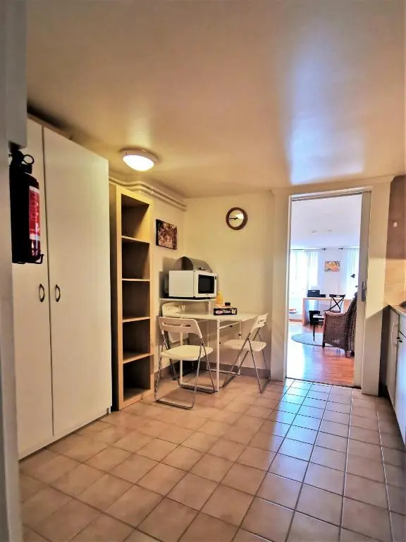 140 Lausanne Ouchy, BEST LOCATION 50 meters from the lake !