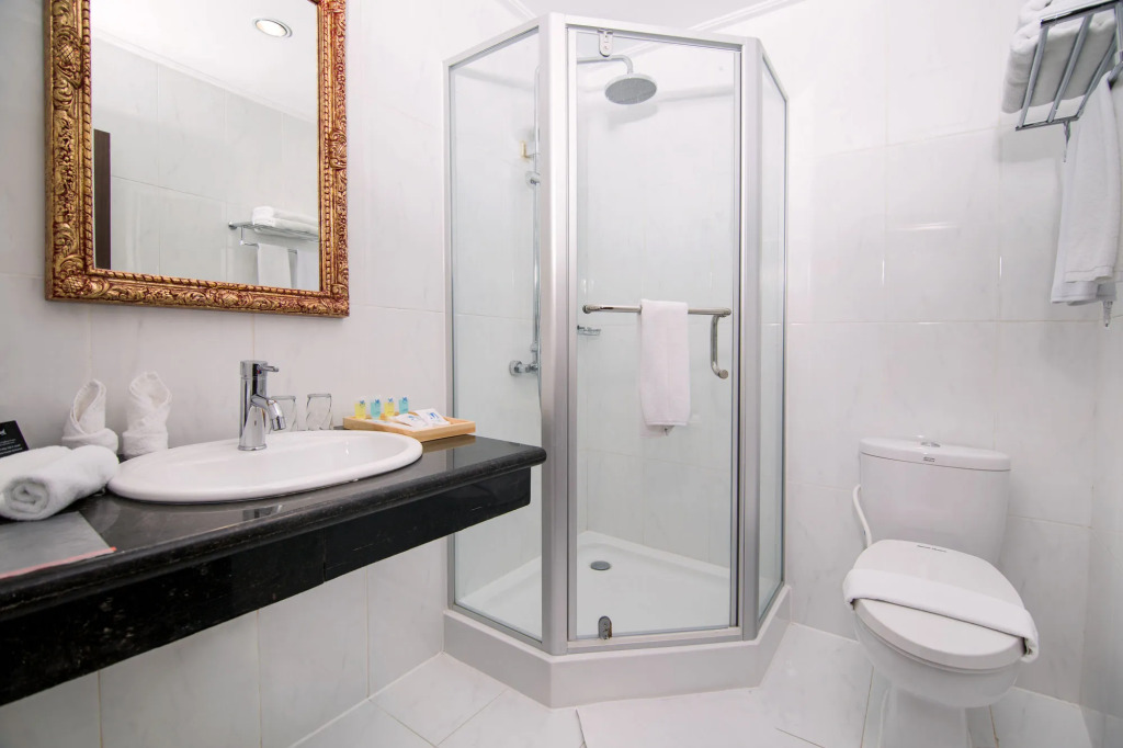 Menumbing Heritage Hotel
