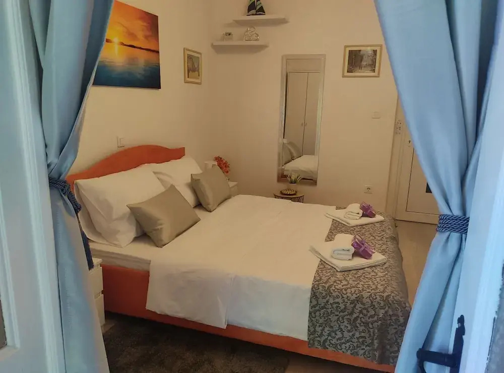 Room Porat 2 With Private Terrace