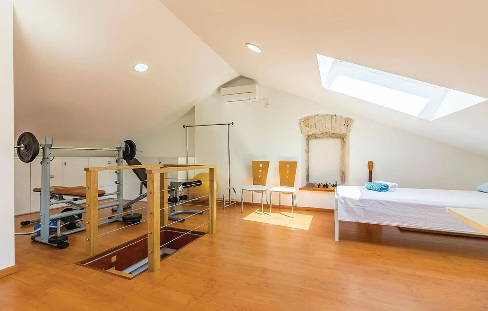 Nice Home in Pula With Wifi and 4 Bedrooms