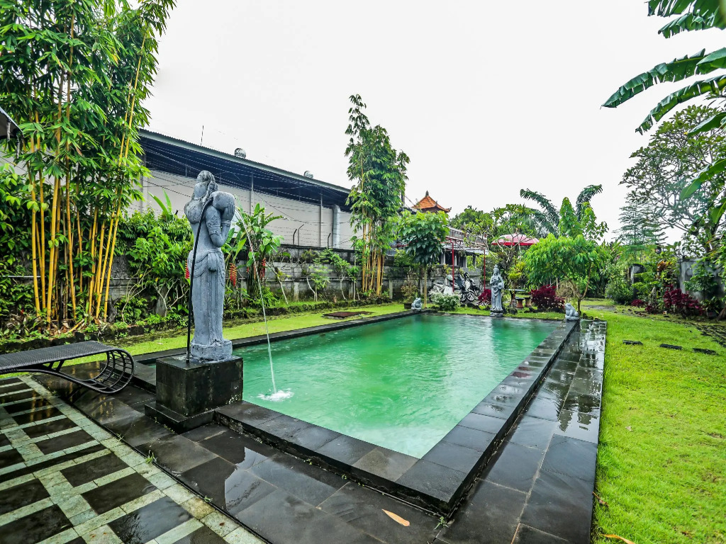 OYO 90640 Agung Kartini Villa