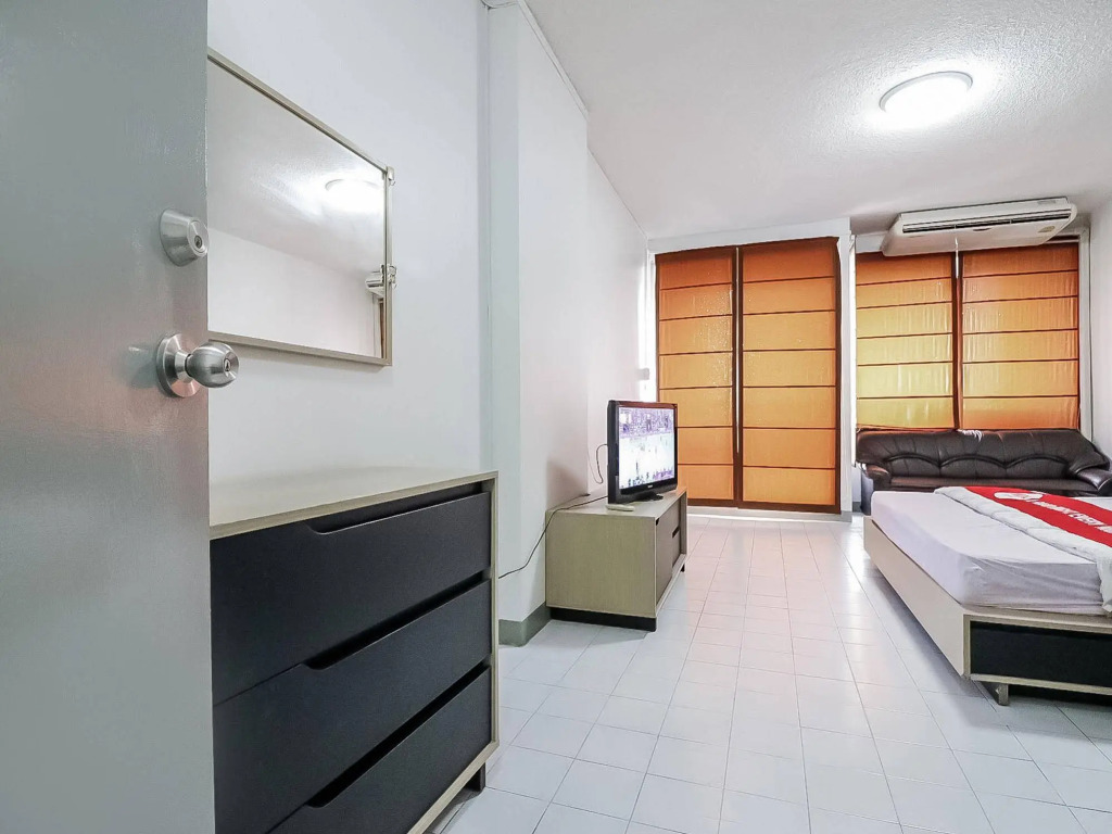 曼谷苏恩琅安努奢华奈达酒店(Nida Rooms Luxury Suan Luang Onnut)