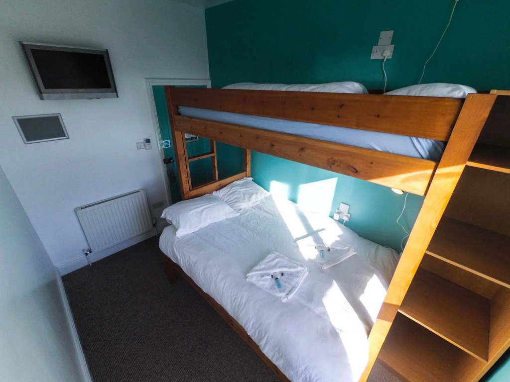 Reef Lodge
