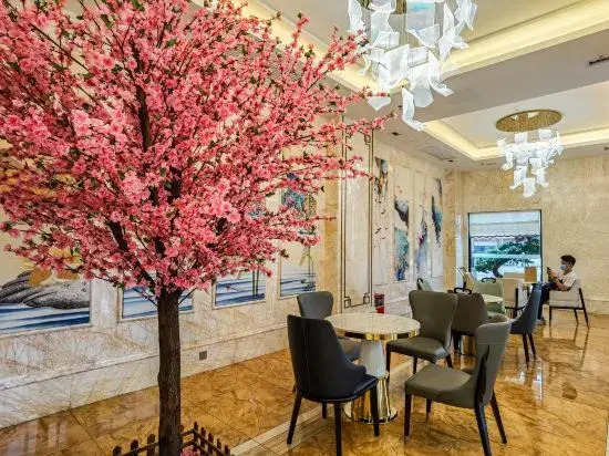 Donglin Hotel