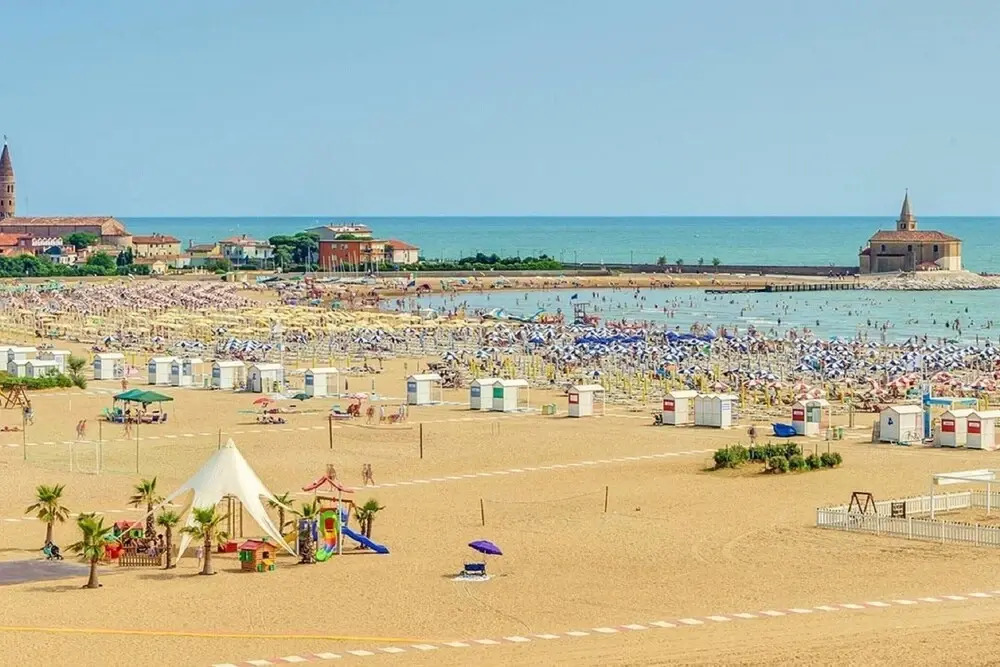 Family Apartment in Caorle Near the Beach