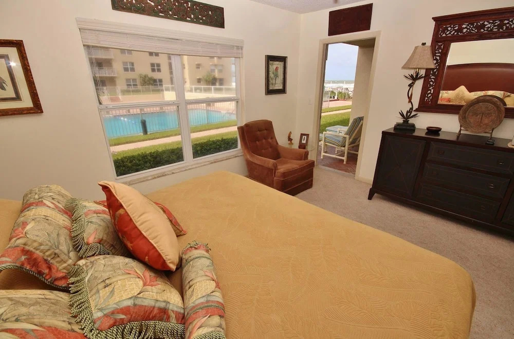 Sea Coast Gardens III 108 Apartment 2