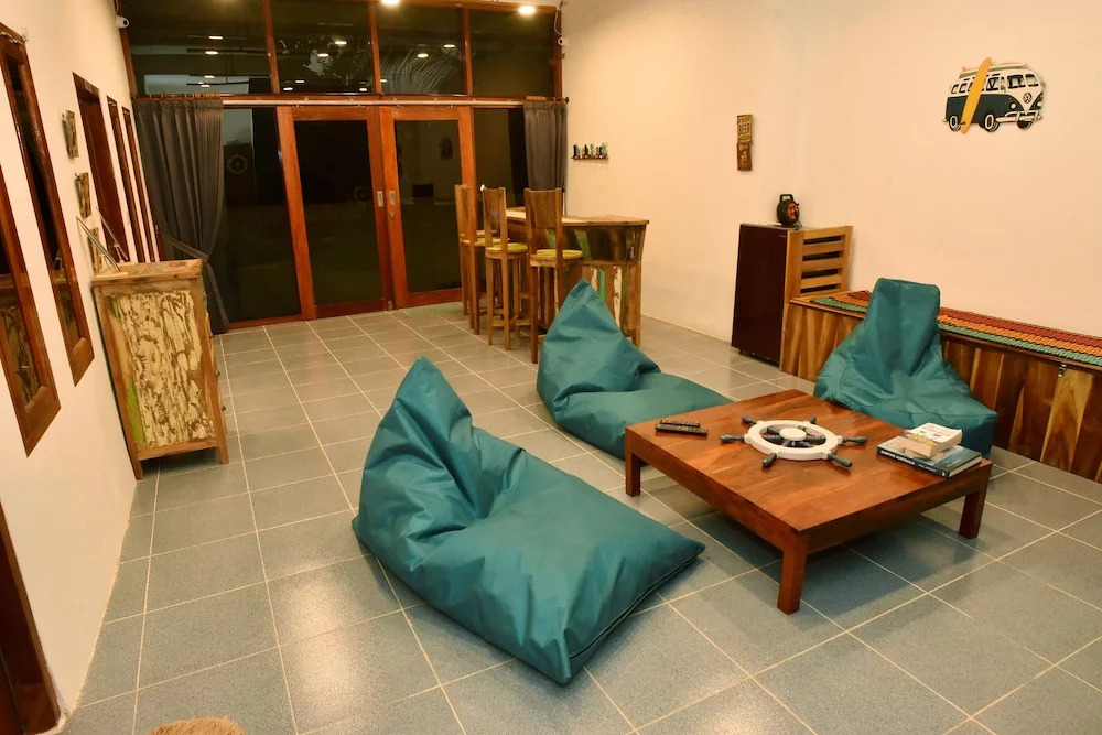 Trytan Gerupuk Homestay