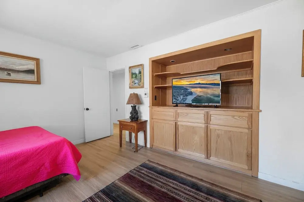 Fox & Swan Chalet