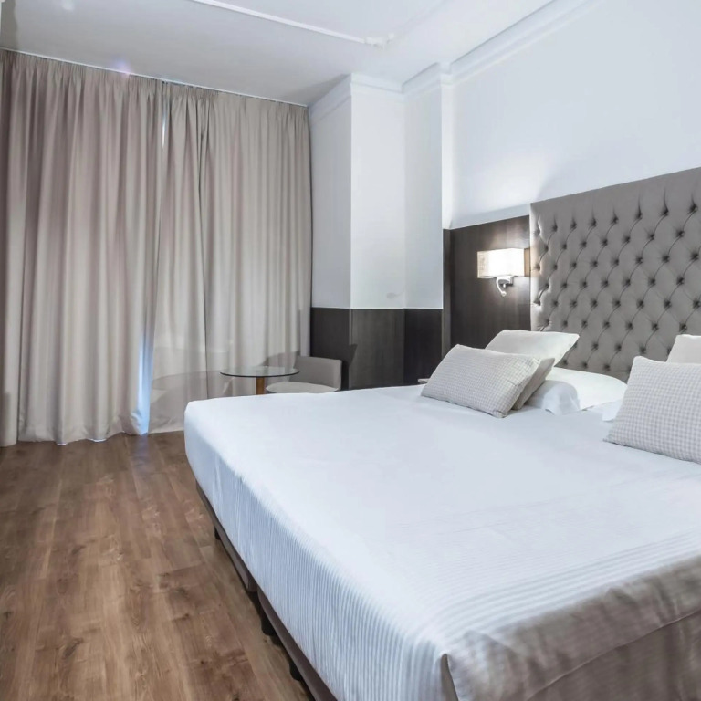 Hotel Mythos