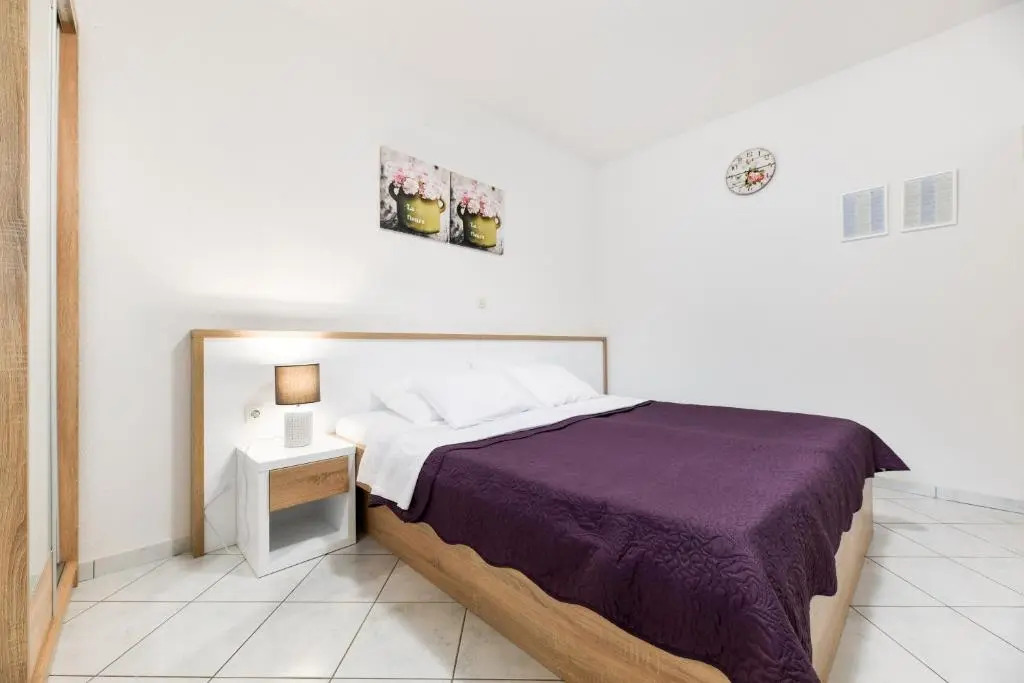 Apartments Diora