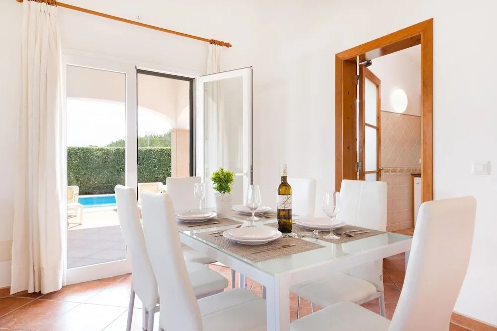 Villa Angelas by Villa Plus