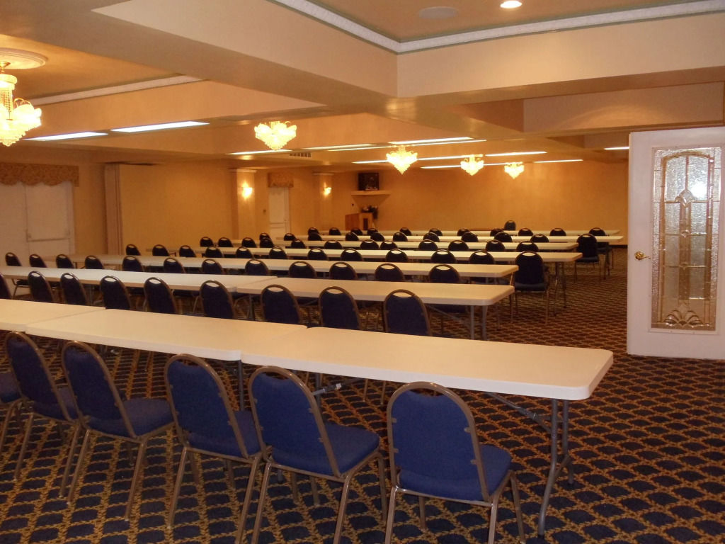 Hotel M Morgantown - WVU Area