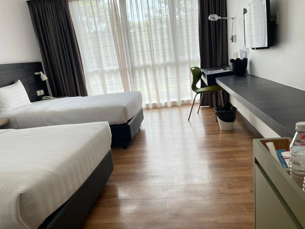 Win Hotel