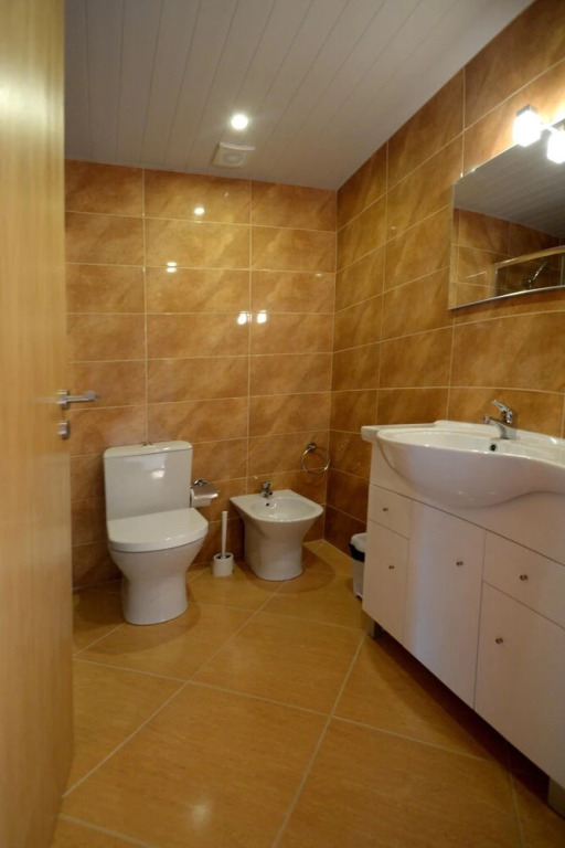 House With 8 Bedrooms in Celorico de Basto, With Pool Access, Furnishe