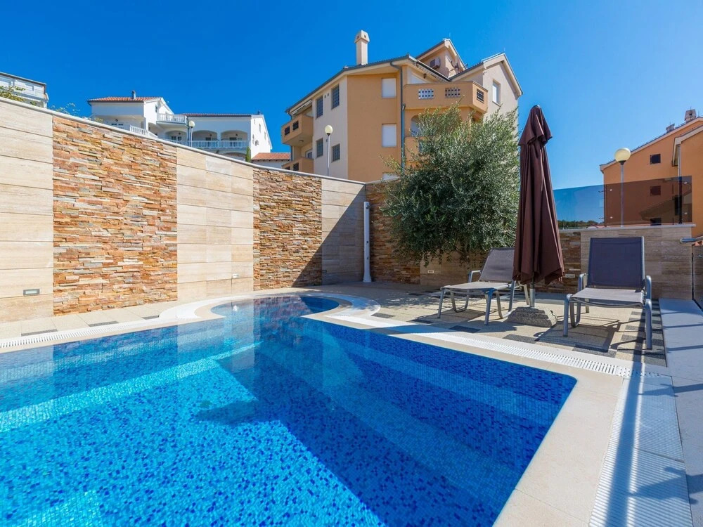 Apartments Livaya