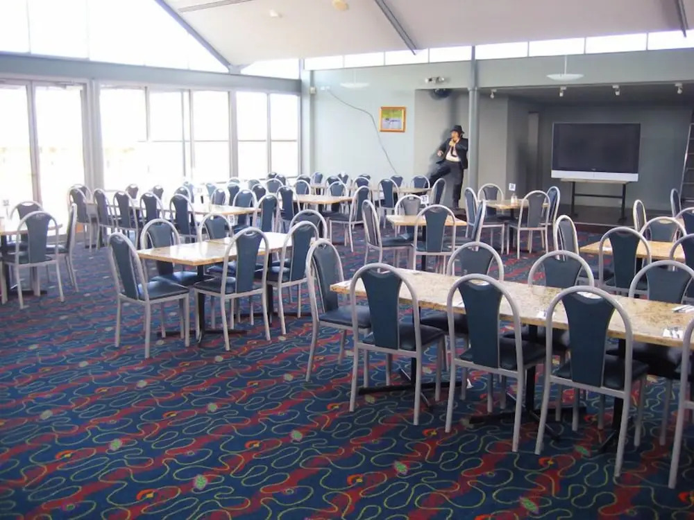 Christies Beach Hotel