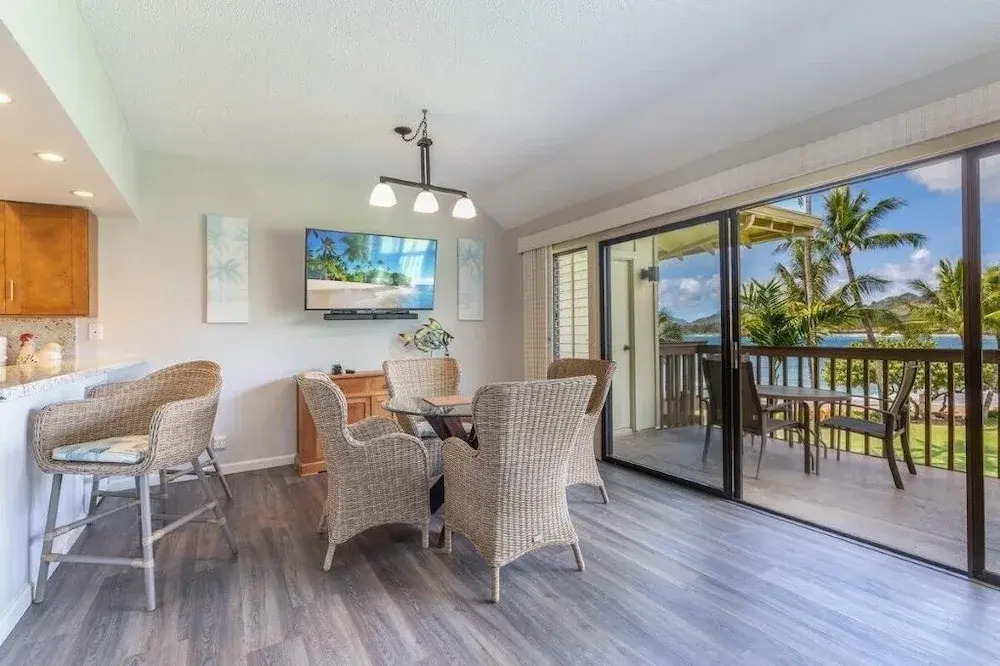Lae Nani 333, Oceanview, Renovated And Gated 1 Bedroom Condo by RedAwning
