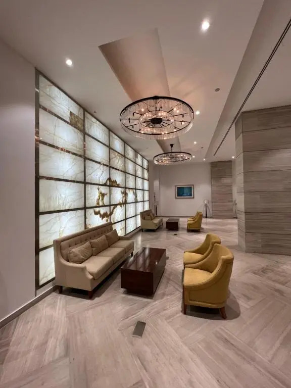 One Bed Apartment in One Constitution Avenue