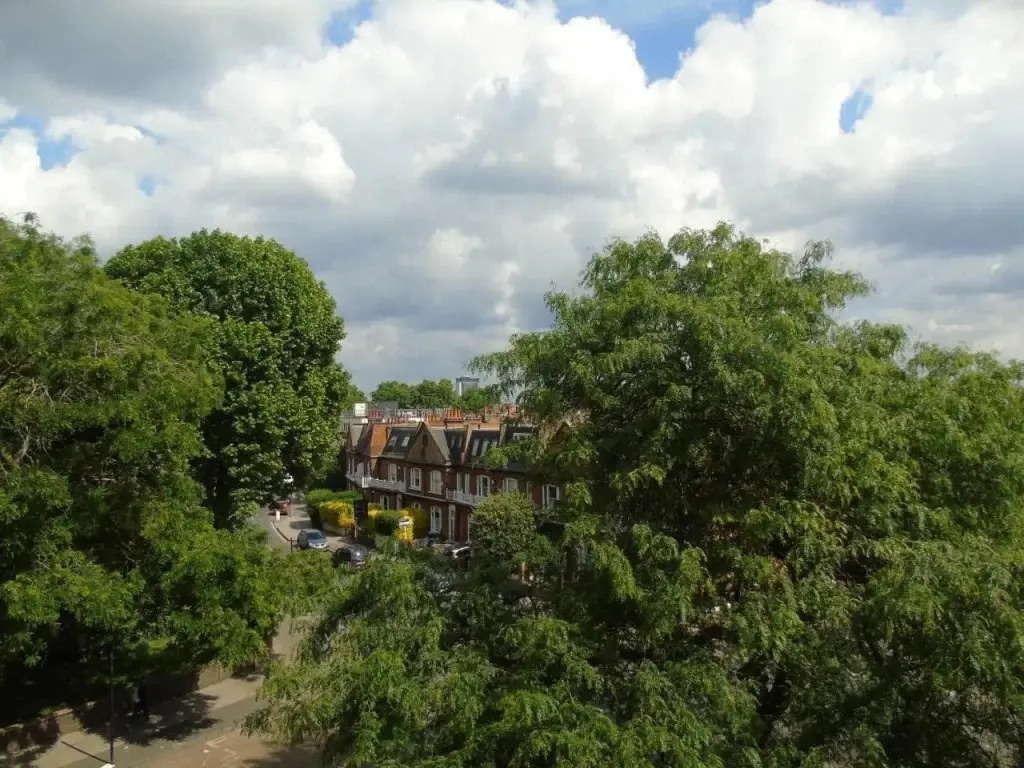 Modern 2-bedroom flat near Chelsea
