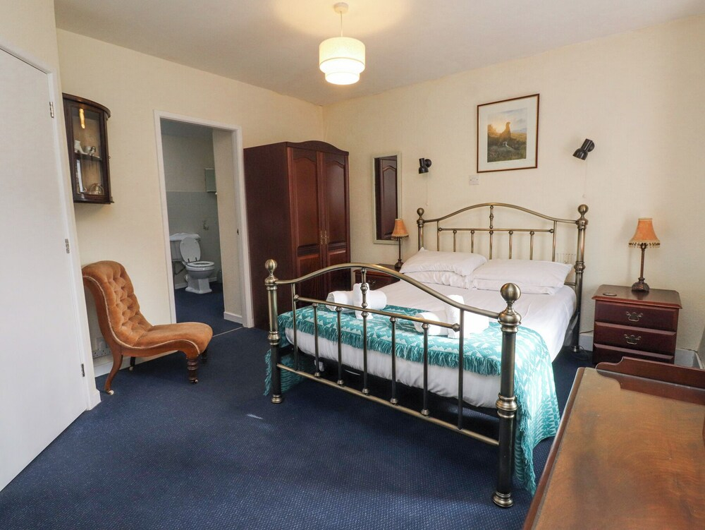 Brackenbury Cottage