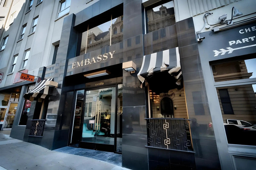 EMBASSY HOTEL